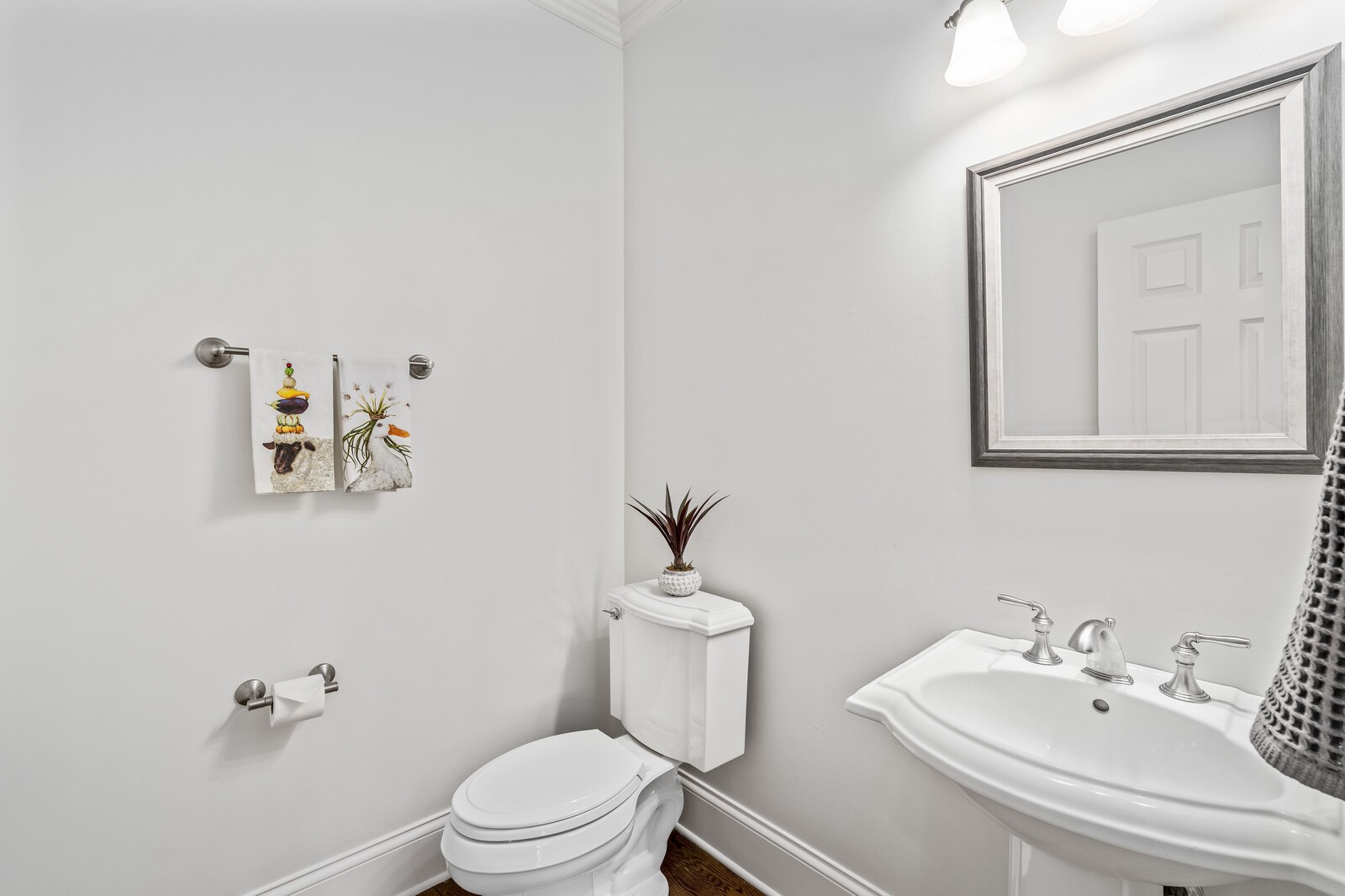 116 Addison Avenue Franklin, TN 37064 - Photo 23 of 63 Powder bath