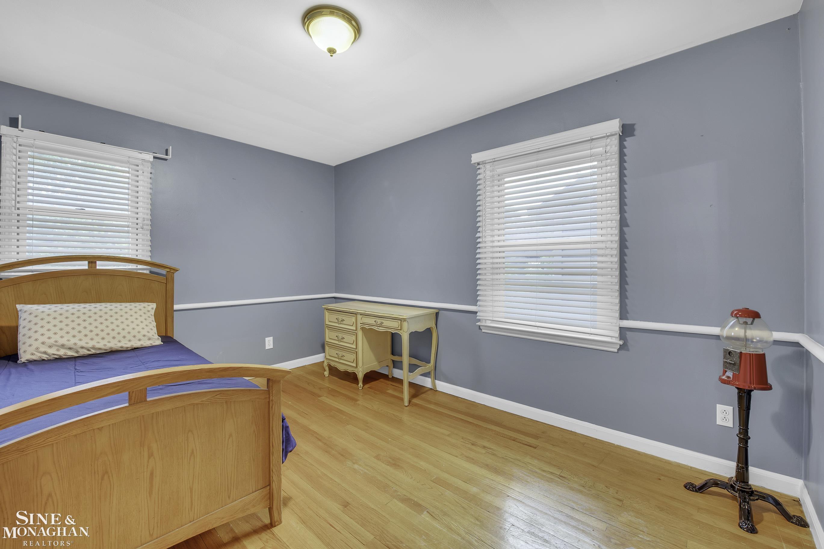 504 Pemberton Road Grosse Pointe, MI 48230 - Photo 20 of 53 50125712-19.JPG
