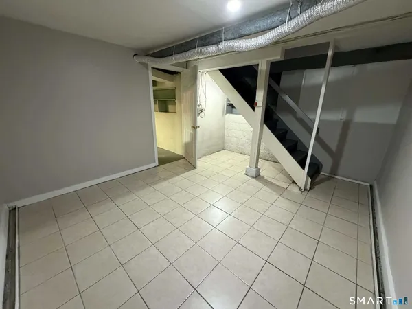 $2,100 | 27 New Hampshire Drive, New Britain, CT 06052