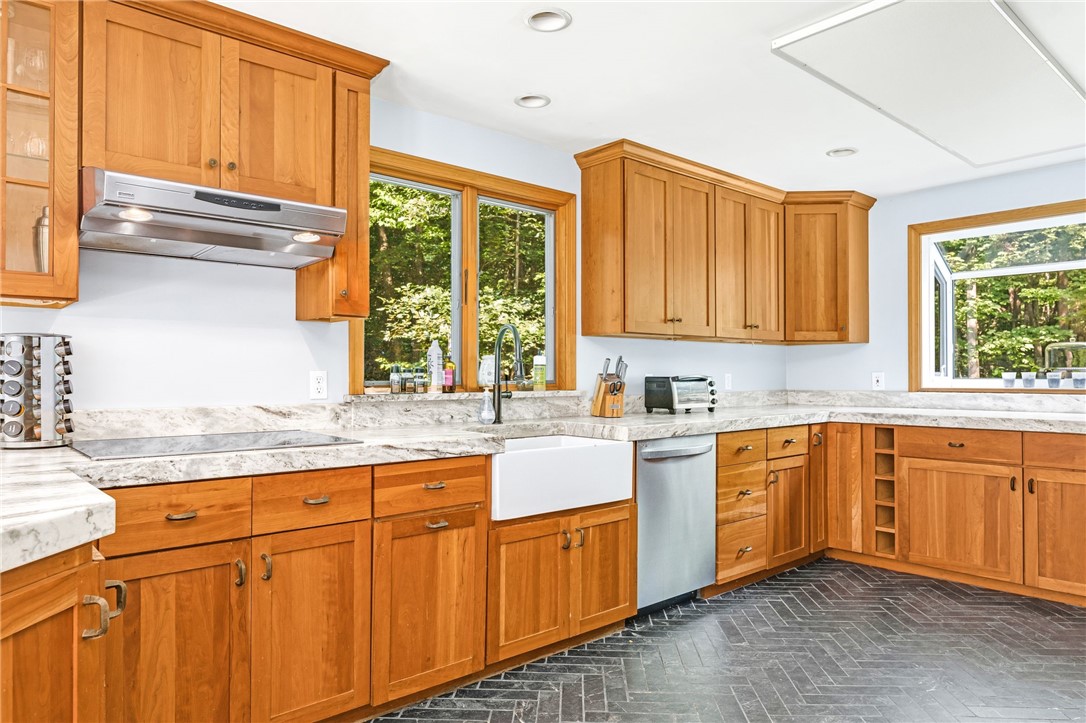 45 South Killingly Road Foster, RI 02825 - Photo 12 of 27