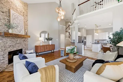 $850,000 | 7947 Glade Hill Court, Dallas, TX 75218