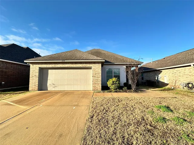 $2,100 | 2118 Kayden Jay Drive, Bossier City, LA 71112