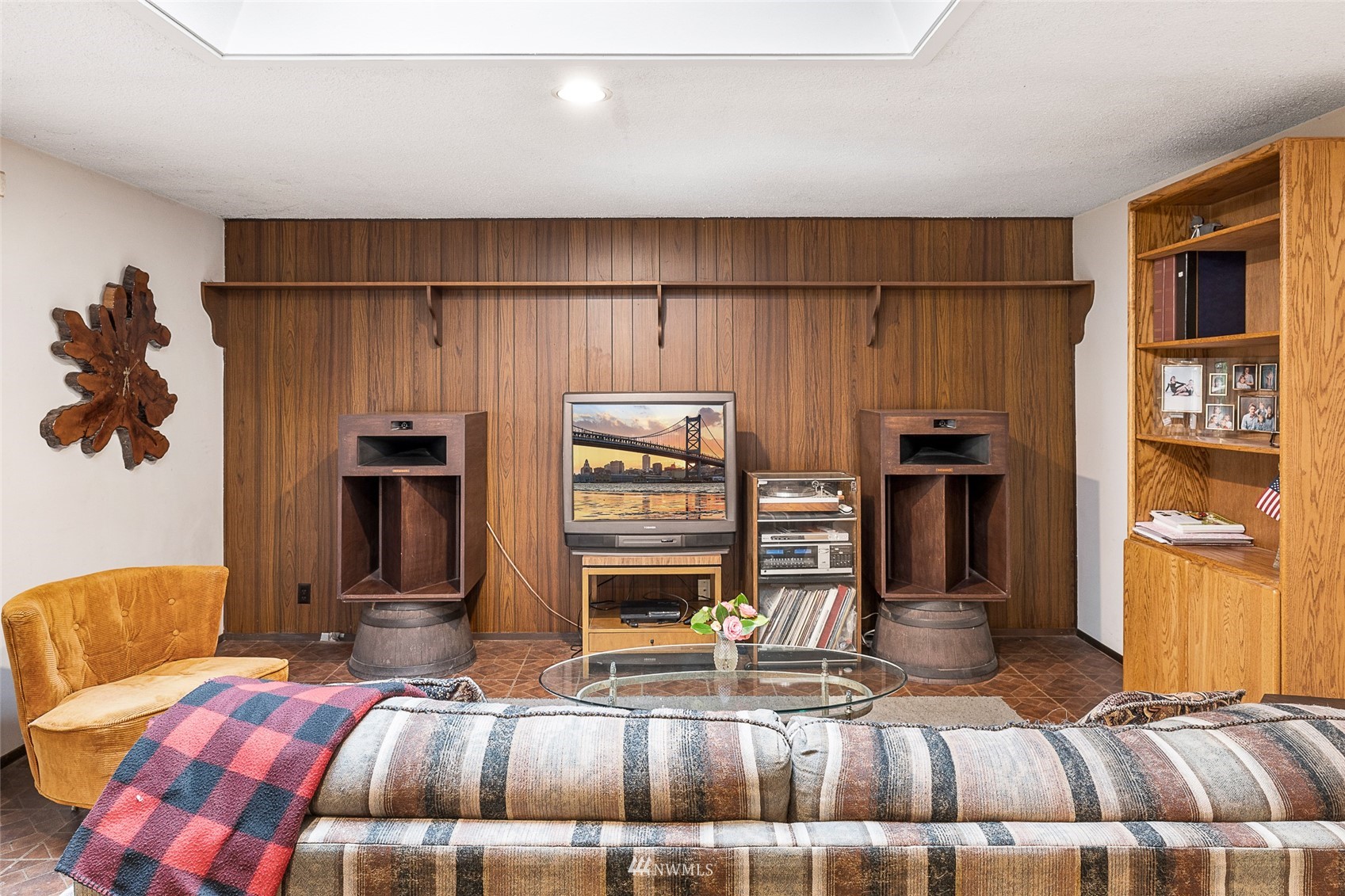 14332 118th Avenue Northeast Kirkland, WA 98034 - Photo 29 of 40 a living room with furniture and a fireplace