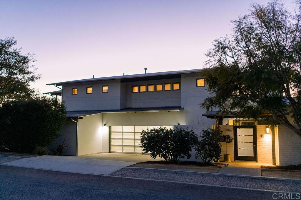 1866 Sheridan Road Encinitas, CA 92024 - Photo 3 of 25 a view of sign board