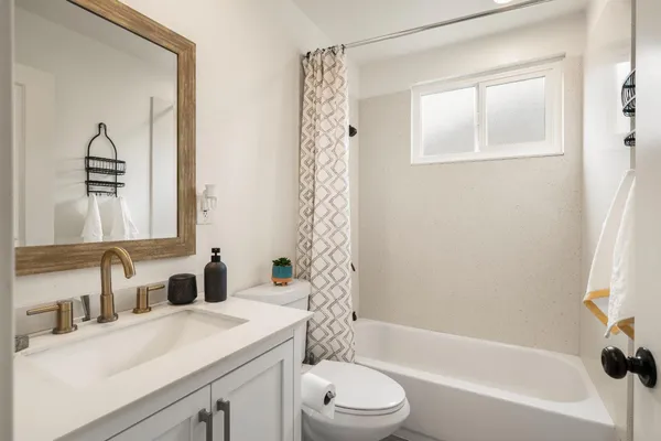 $415,000 | 4431 Bouts Parkway, Sacramento, CA 95823