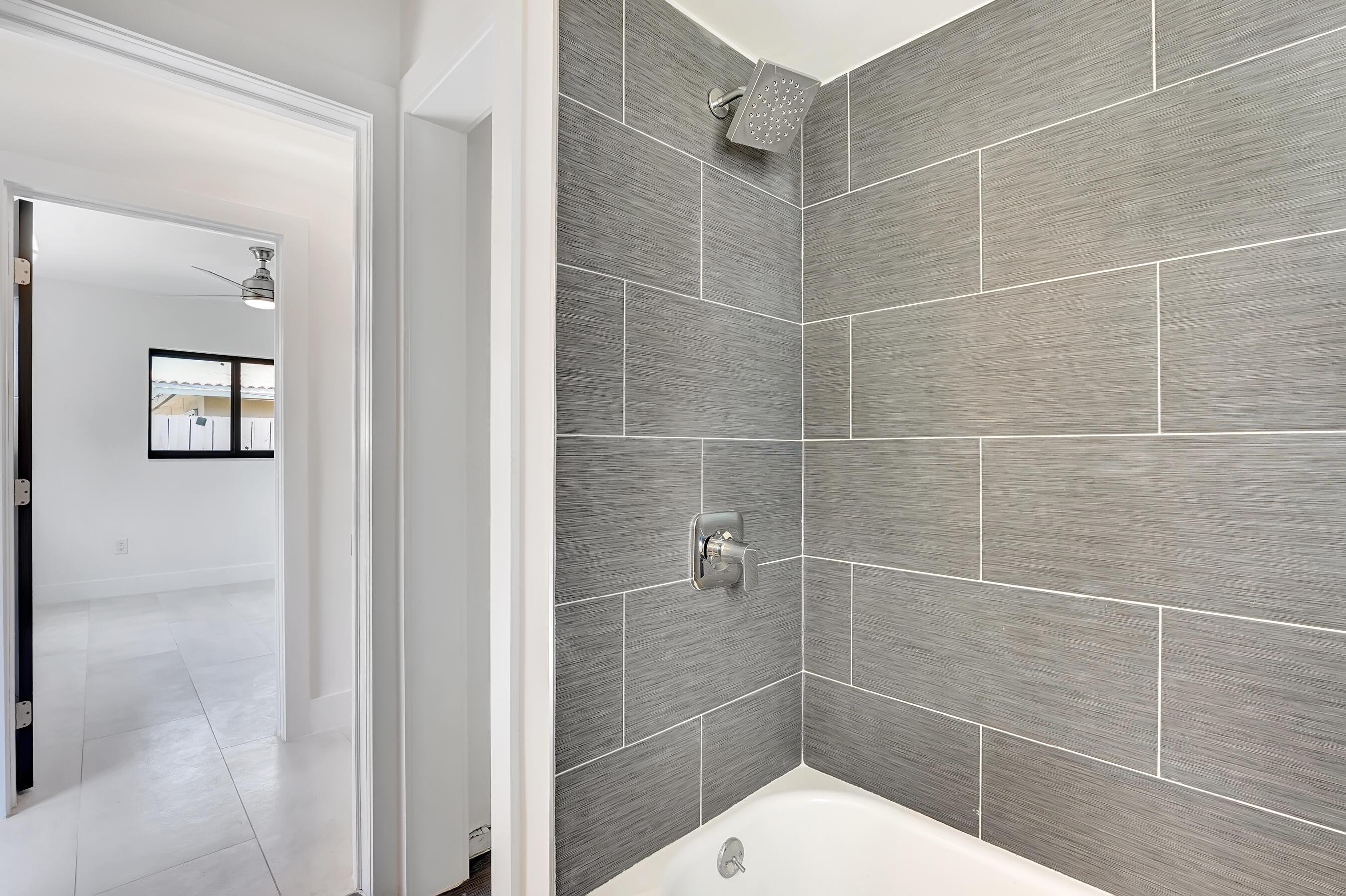 1064 Southwest 13th Street Boca Raton, FL 33486 - Photo 24 of 26 DSC07048