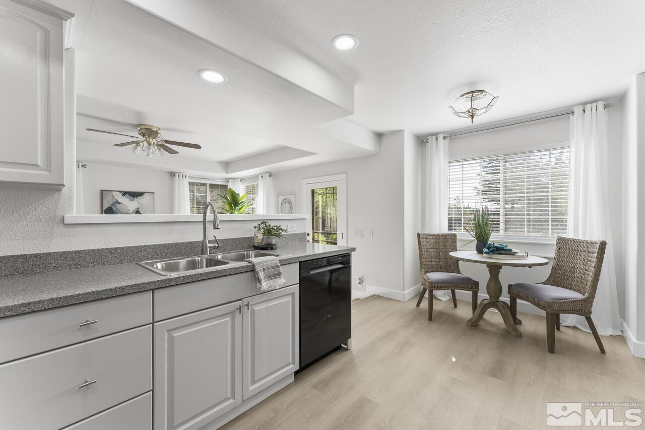 3672 Hemlock Court Reno, NV 89509 - Photo 12 of 40 Photo 12