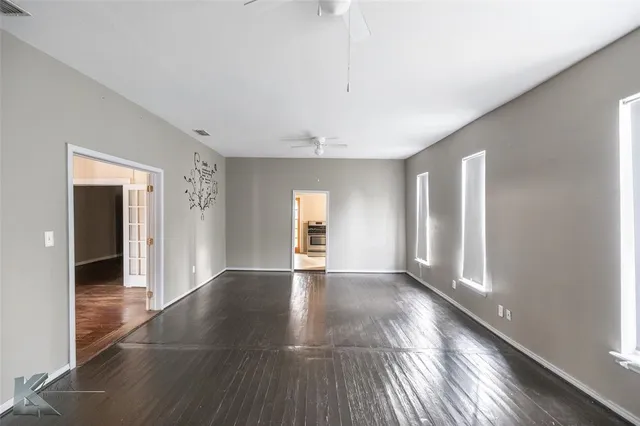 $150,000 | 141 East 3rd Street, Baird, TX 79504