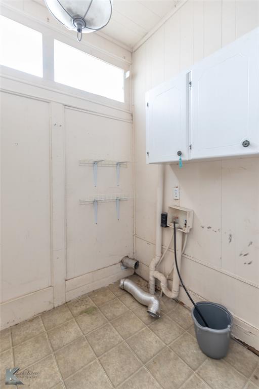 141 East 3rd Street Baird, TX 79504 - Photo 24 of 33 a view of a room with gym equipment