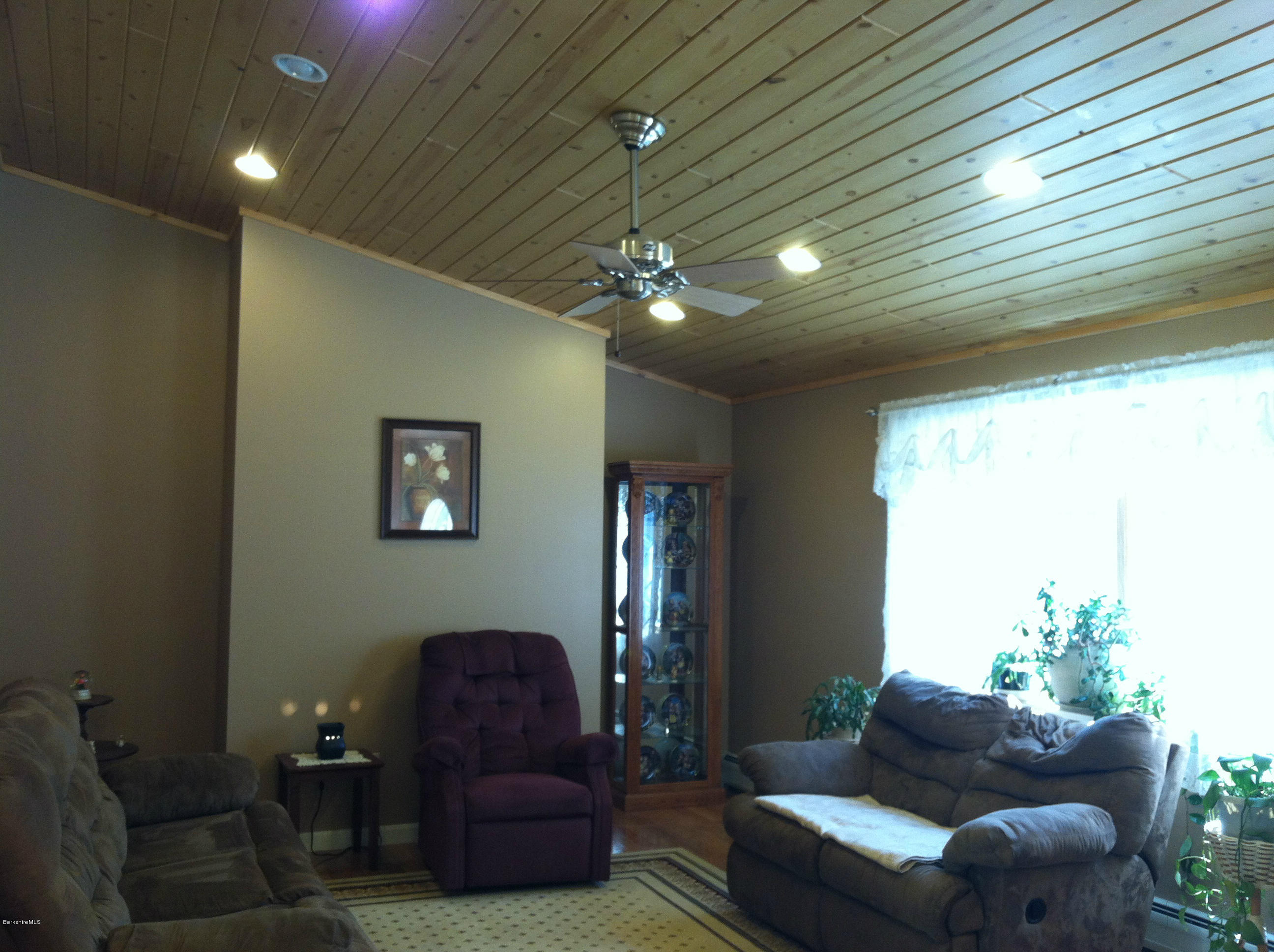 65 Swamp Road Lanesborough, MA 01224 - Photo 12 of 35 Living room