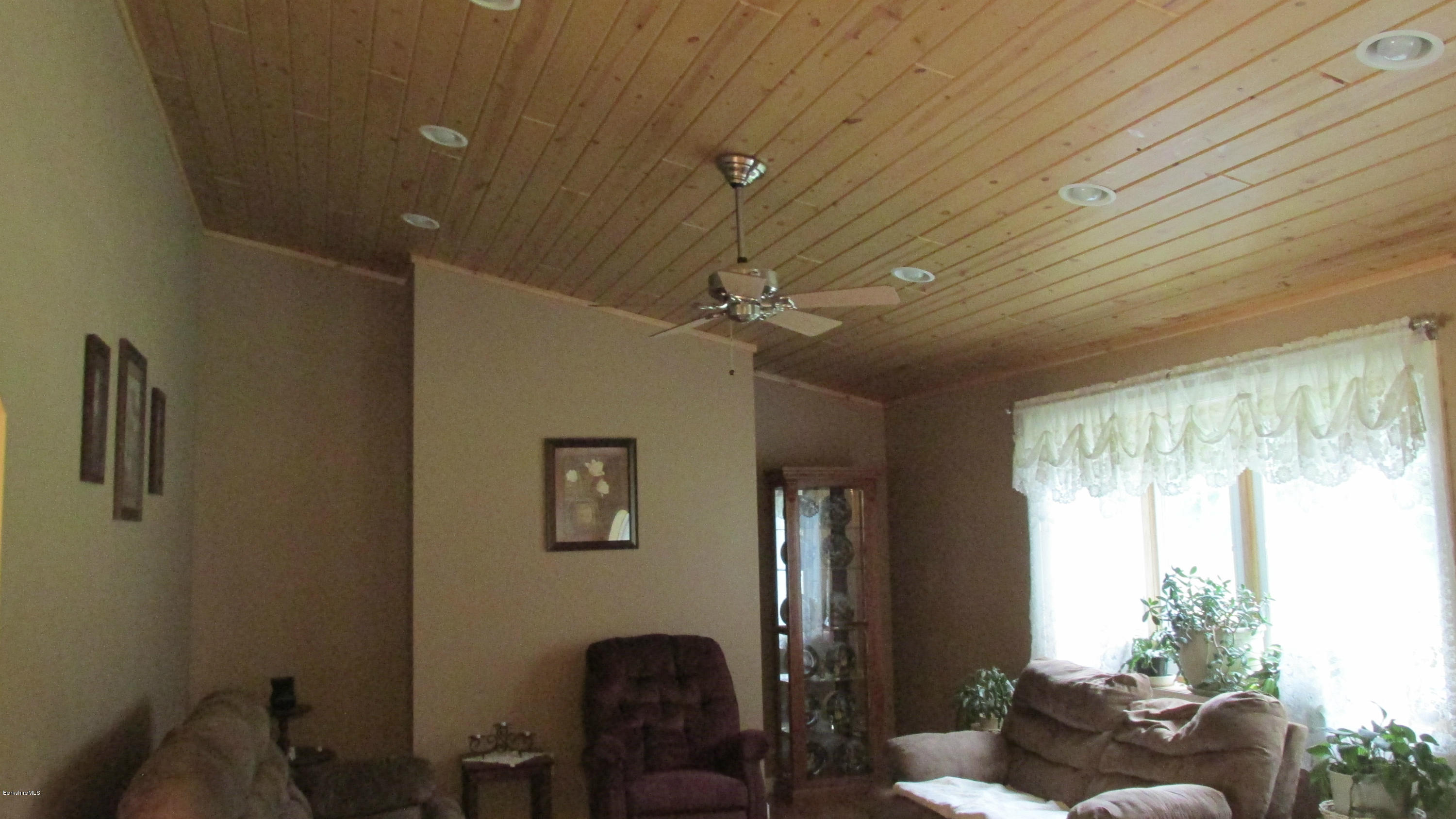 65 Swamp Road Lanesborough, MA 01224 - Photo 13 of 35 Living rm