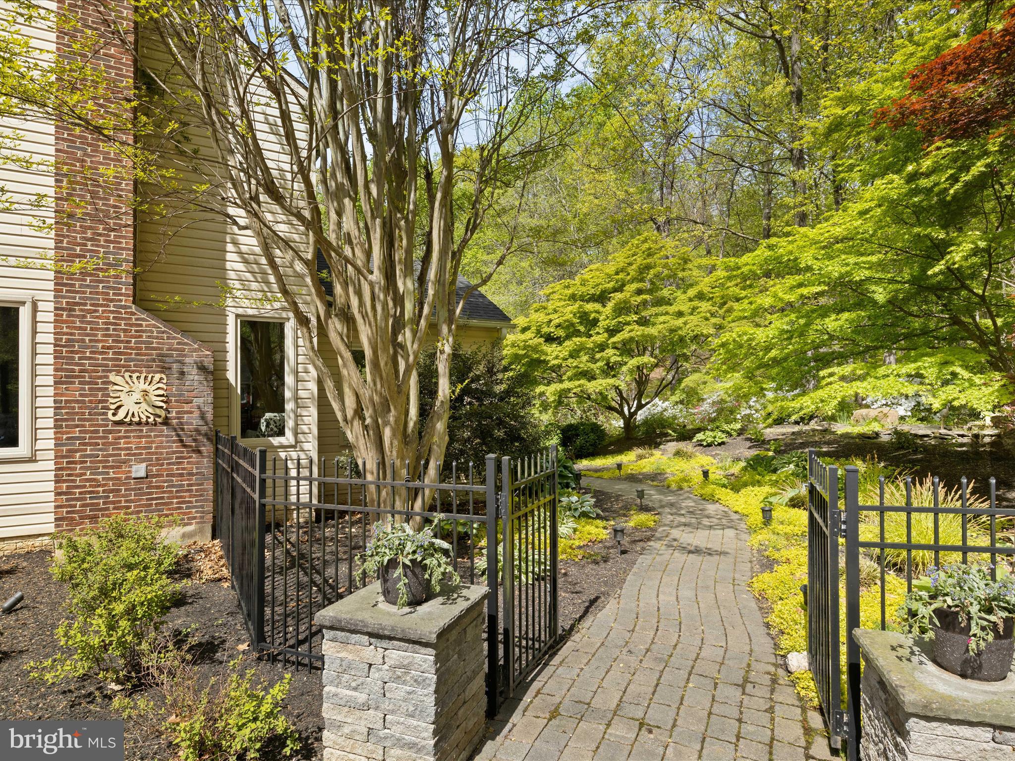 6615 Newman Road Clifton, VA 20124 - Photo 66 of 100 Side View
