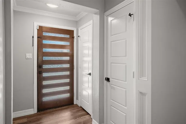 $295,000 | 710 West Harwood Road, Euless, TX 76039