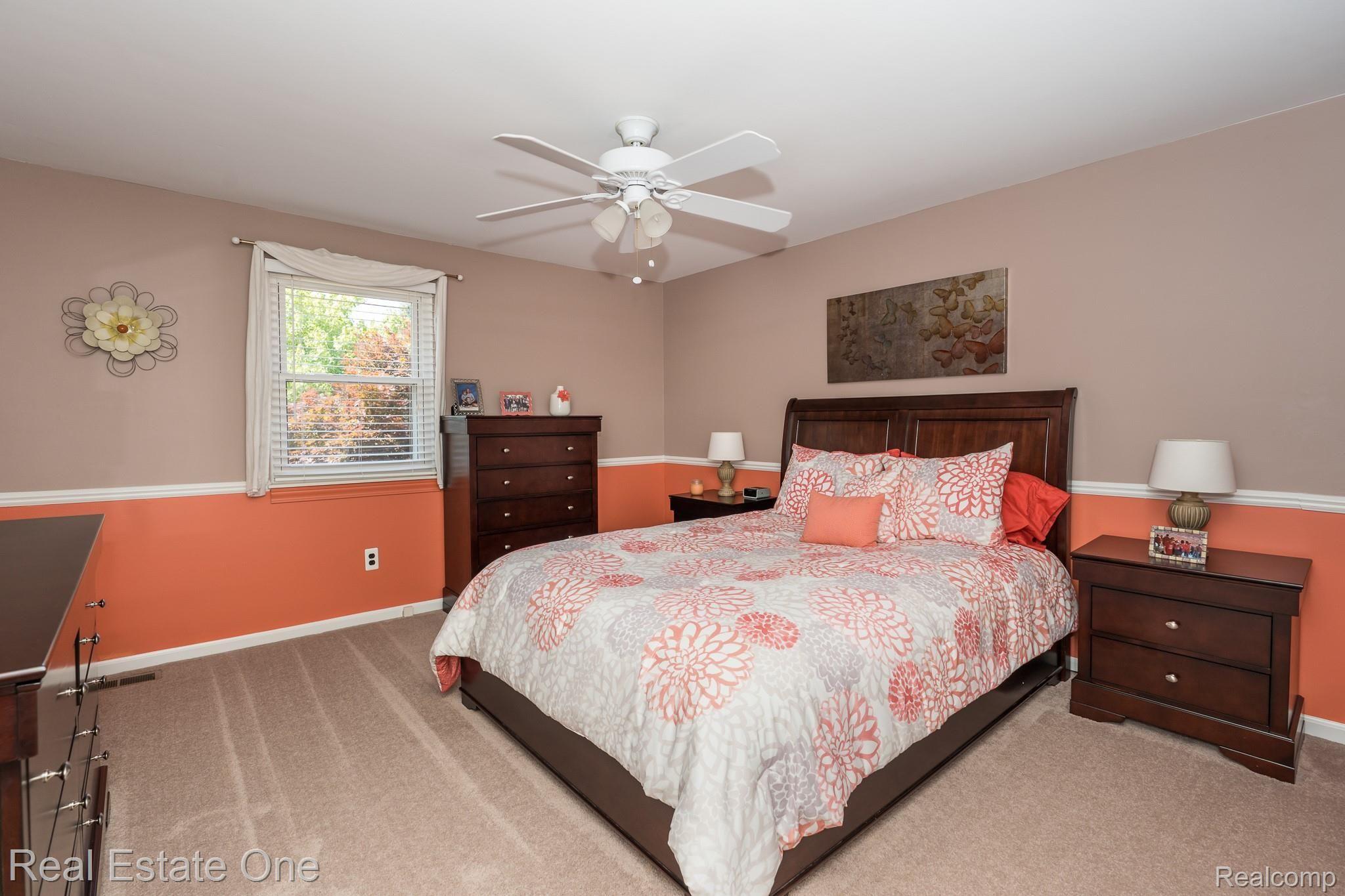 3028 Baypoint Drive Rochester, MI 48309 - Photo 26 of 40 BEDROOM #4. ALL BEDROOMS HAVE CEILING FANS