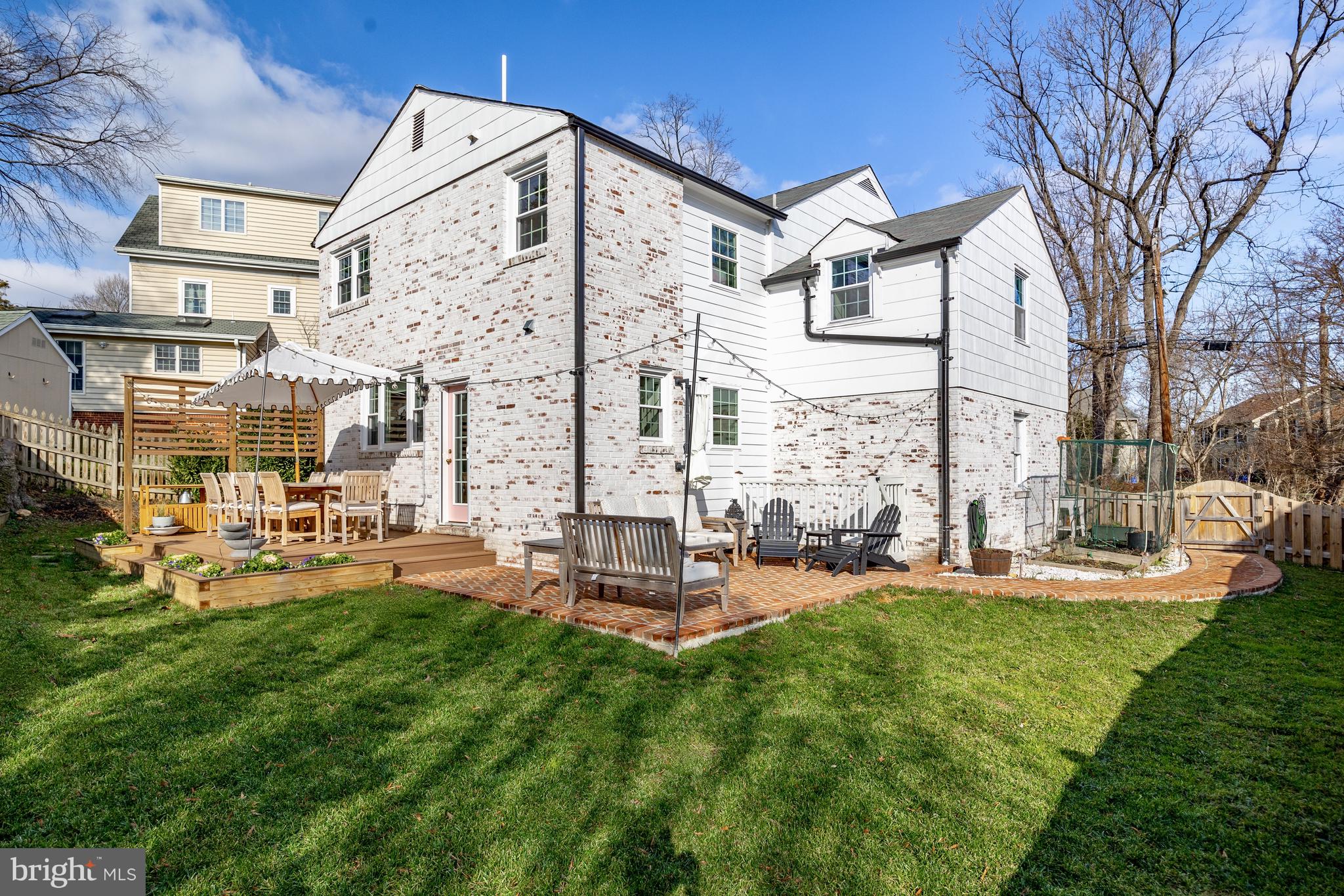 1910 Everest Street Silver Spring, MD 20902 - Photo 17 of 21 Fabulous fully-fenced backyard!