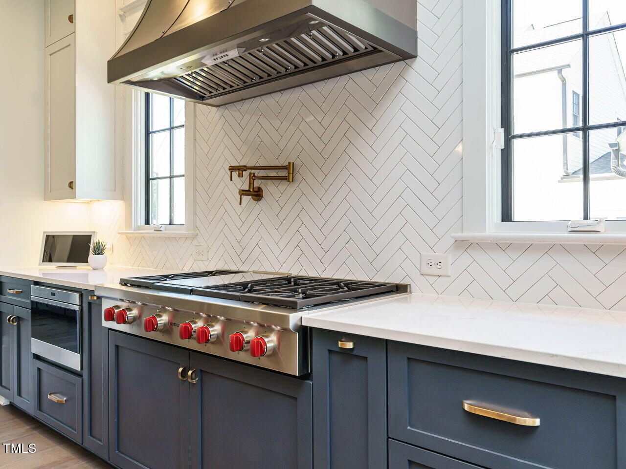 602 Shelley Road Raleigh, NC 27609 - Photo 28 of 64 026-1280x960-kitchen