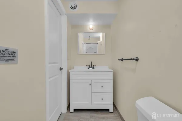 $749,900 | 81B North Locust Avenue, Unit A, Evesham, NJ 08053