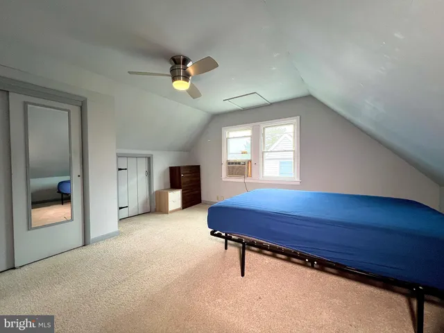 $2,300 | 303 Willow Avenue, Baltimore, MD 21206