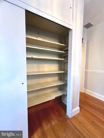 $2,300 | 303 Willow Avenue, Baltimore, MD 21206