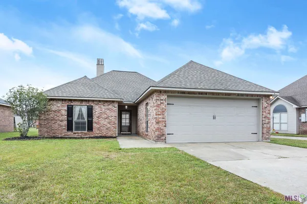 $214,900 | 13636 Hope Haven Drive, Walker, LA 70785