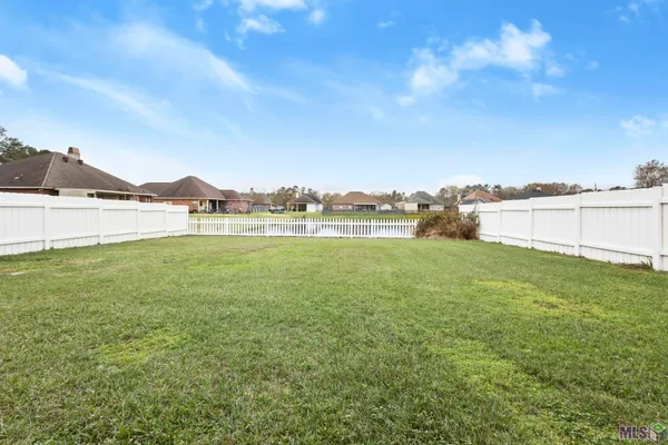 $214,900 | 13636 Hope Haven Drive, Walker, LA 70785