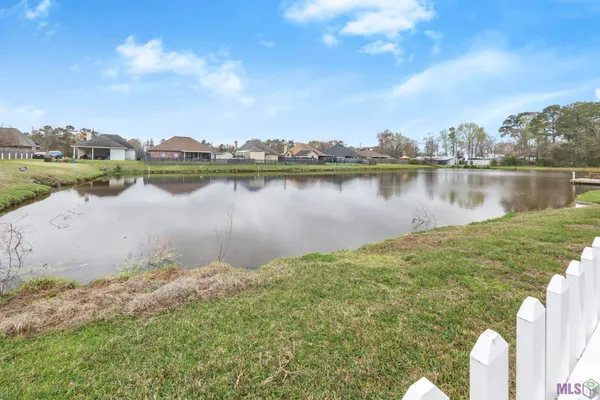 $214,900 | 13636 Hope Haven Drive, Walker, LA 70785