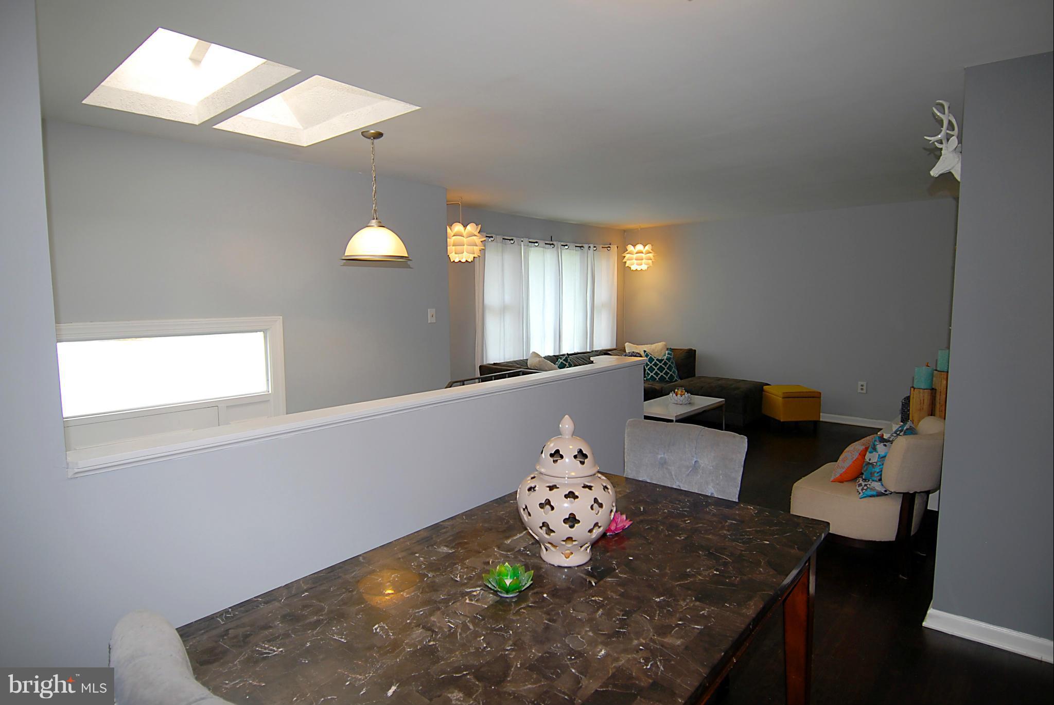 318 Salisbury Road Edgewater, MD 21037 - Photo 9 of 27 Dining Room