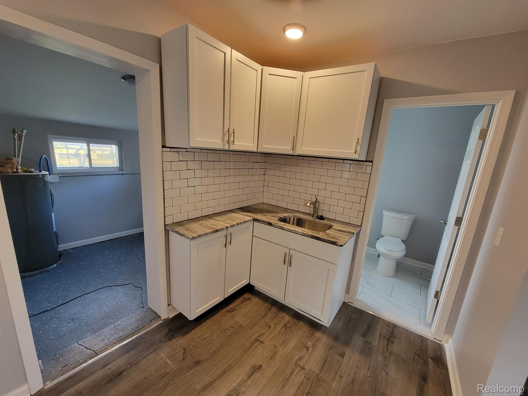 8250 Rivard Avenue Warren, MI 48089 - Photo 6 of 15 Gallery Image 6