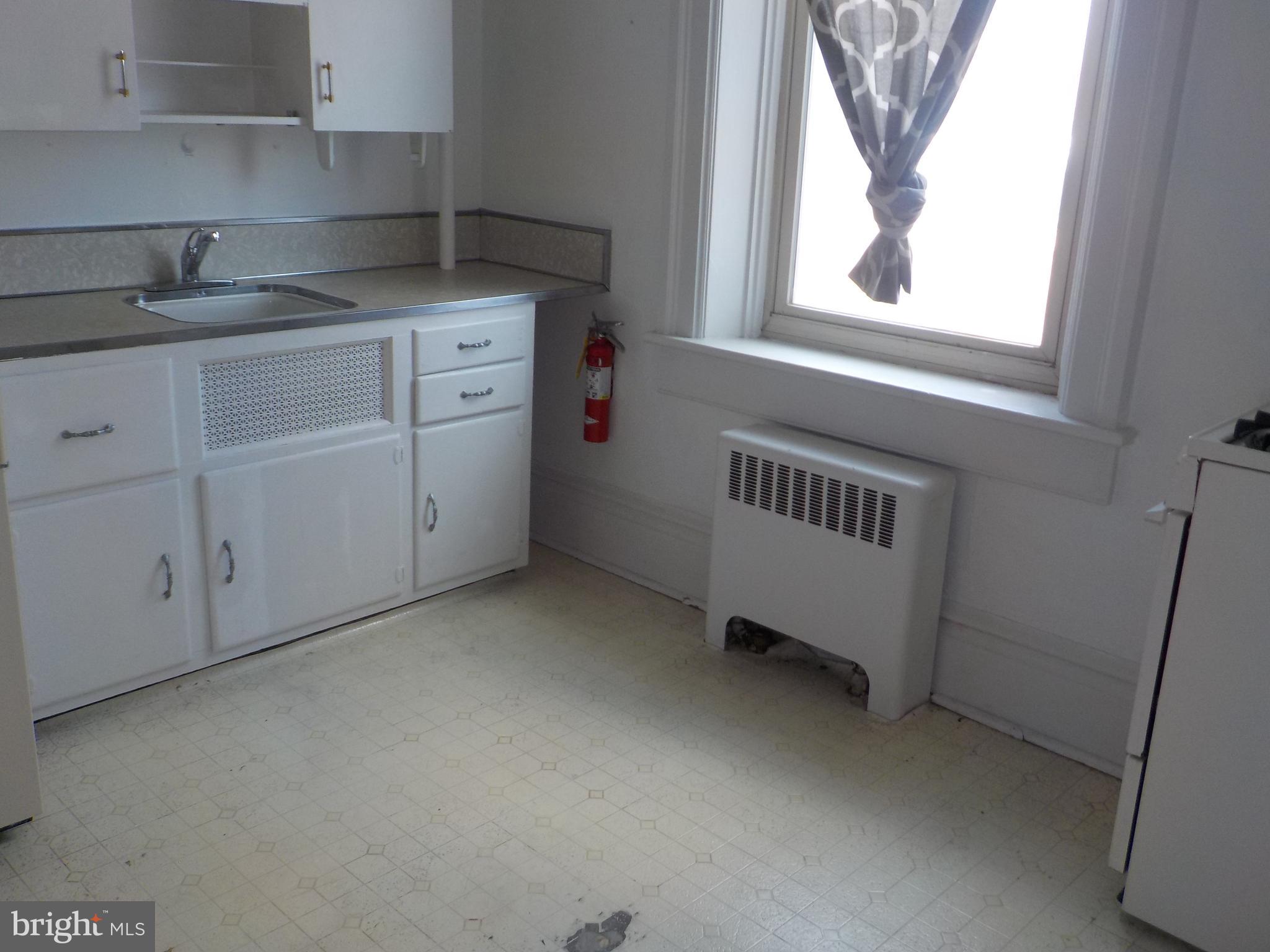 223 North 2nd Street, Unit 4 Chambersburg, PA 17201 - Photo 4 of 5