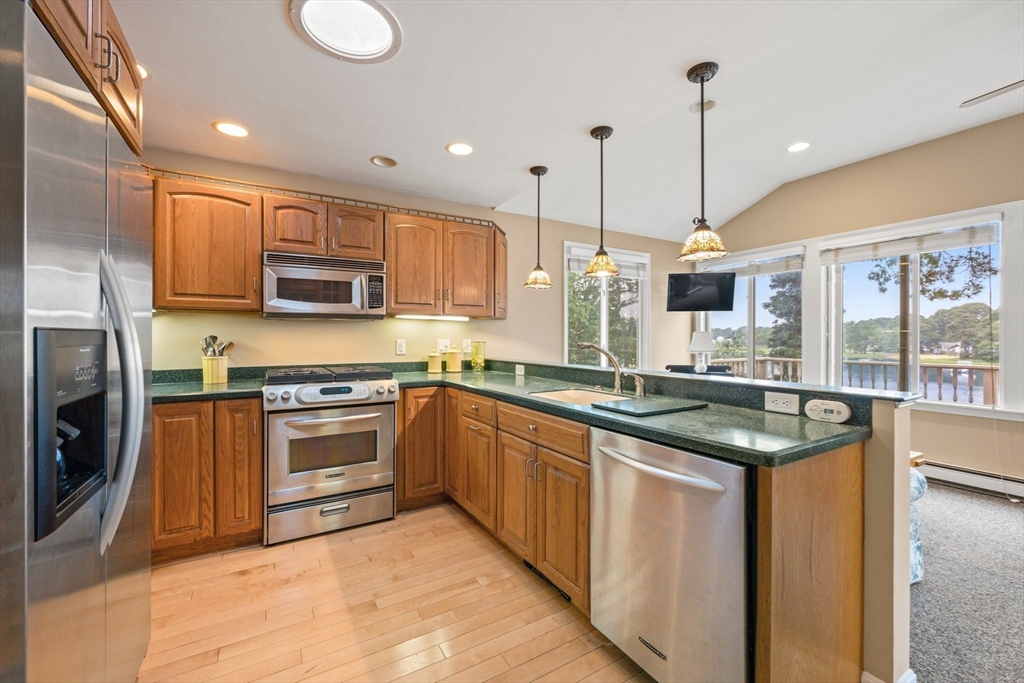 49 Edgewater Way Wareham, MA 02571 - Photo 14 of 42