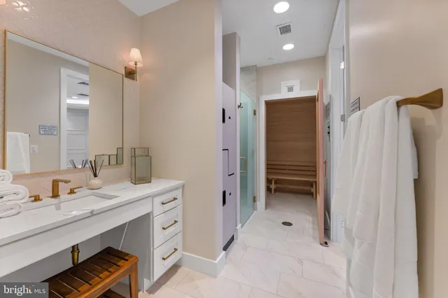 $2,915,900 | 1620 Chain Bridge Road, McLean, VA 22101