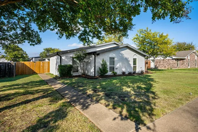 $1,850 | 11355 Quail Run Street, Dallas, TX 75238