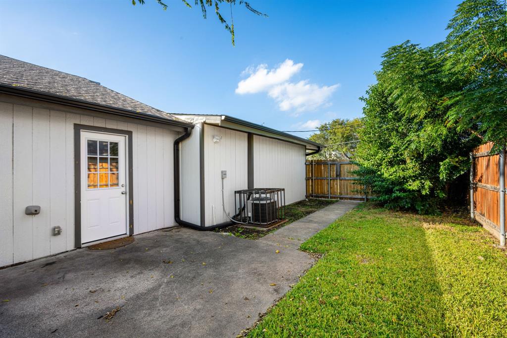 11355 Quail Run Street Dallas, TX 75238 - Photo 22 of 23