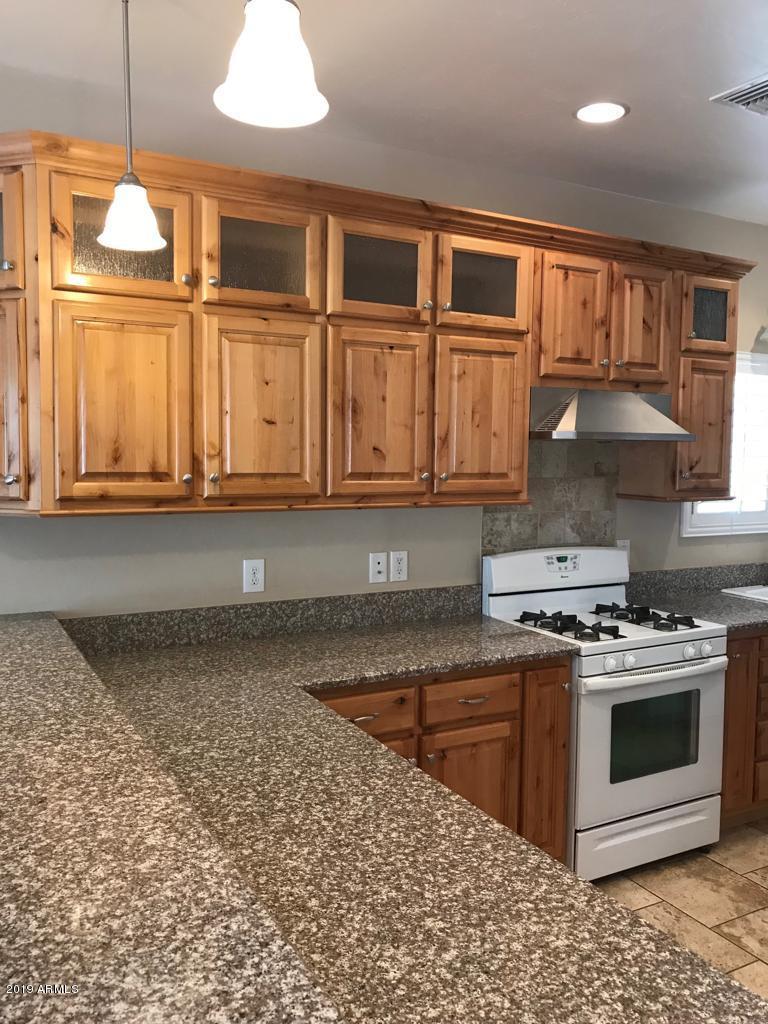 1543 11th Street Douglas, AZ 85607 - Photo 4 of 24 1543 11th counter tops