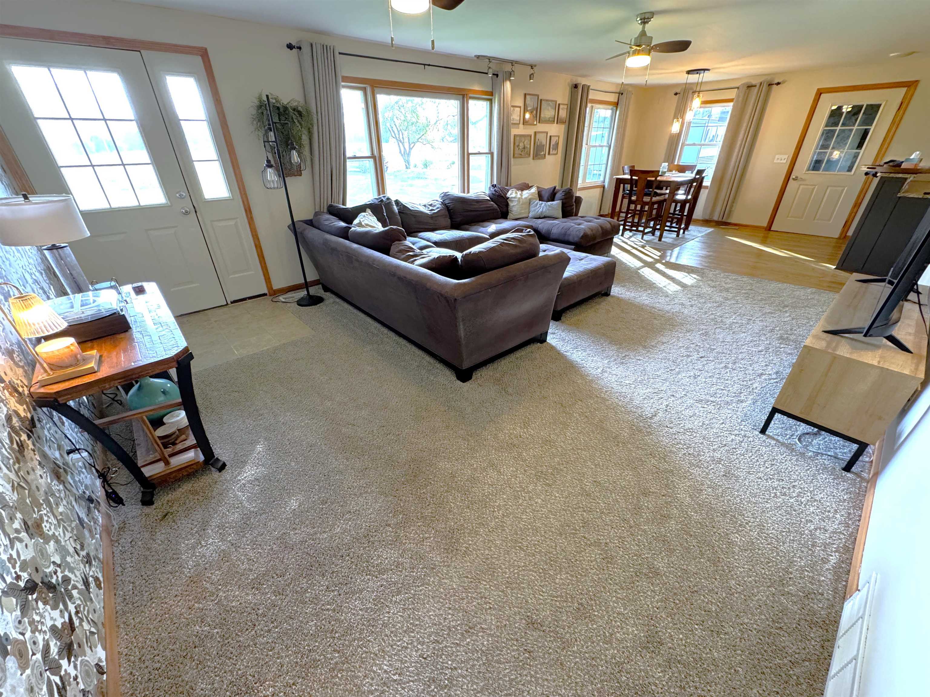 2192 South Garfield Road Auburn, MI 48611 - Photo 9 of 28 Gallery Image 9