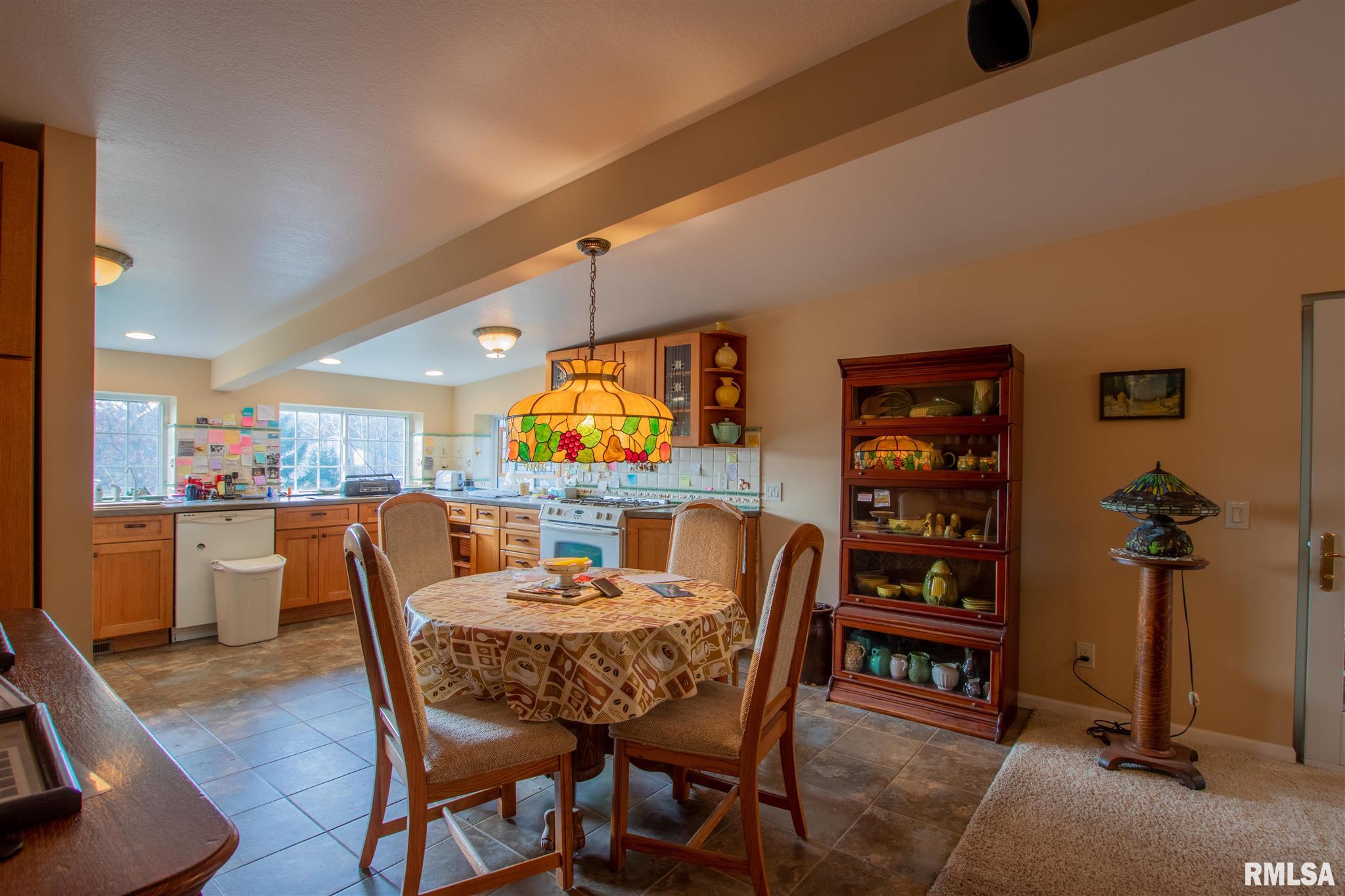 22105 North Hampton Road Chillicothe, IL 61523 - Photo 8 of 50 Gallery Image 8