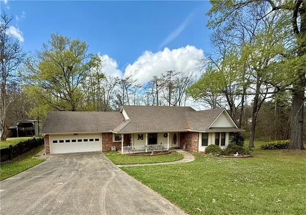 $235,000 | 245 White Oak Drive, Boyce, LA 71409