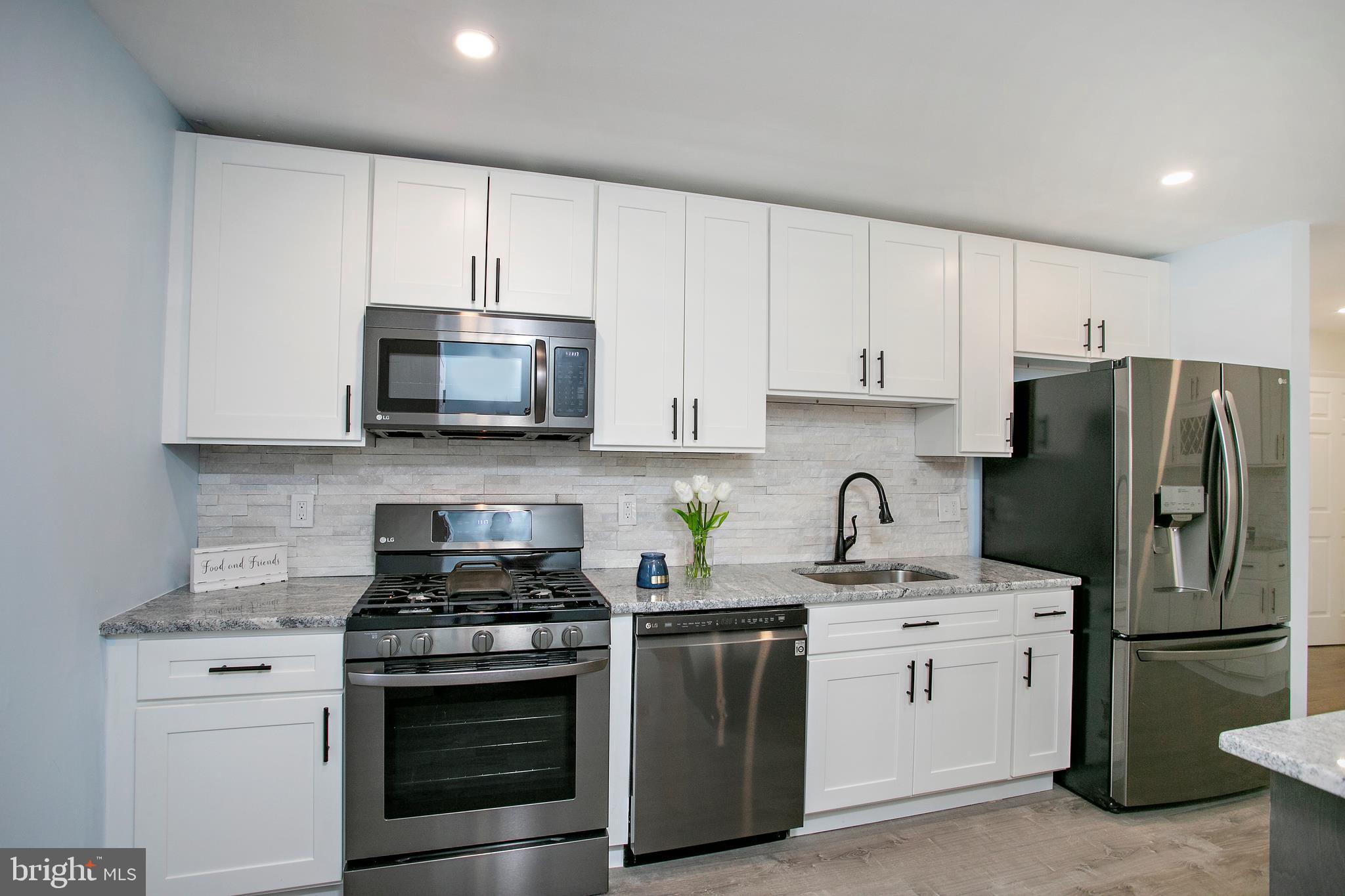 851 Rising Sun Road Telford, PA 18969 - Photo 12 of 33 Brand New Black Stainless Appliances