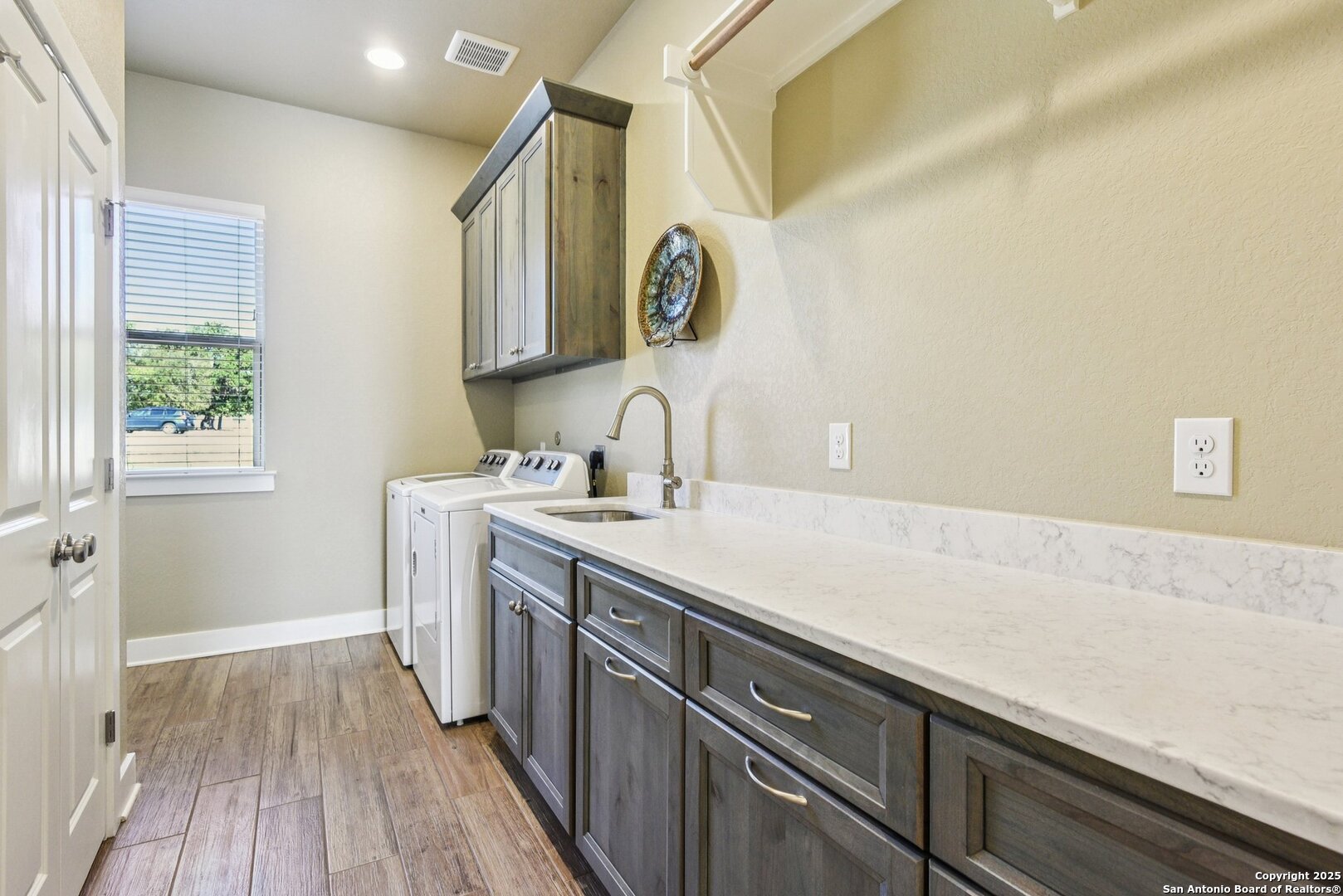 449 Hanging Oak Spring Branch, TX 78070 - Photo 30 of 49 a spacious bathroom with a sink and a mirror