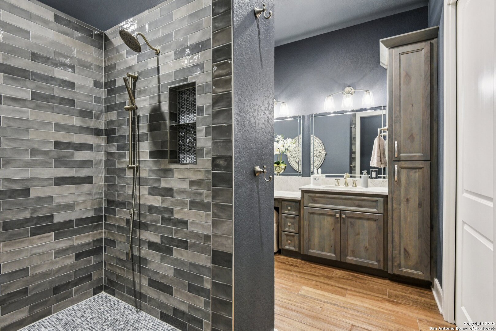449 Hanging Oak Spring Branch, TX 78070 - Photo 39 of 49 a bathroom with a shower and a sink