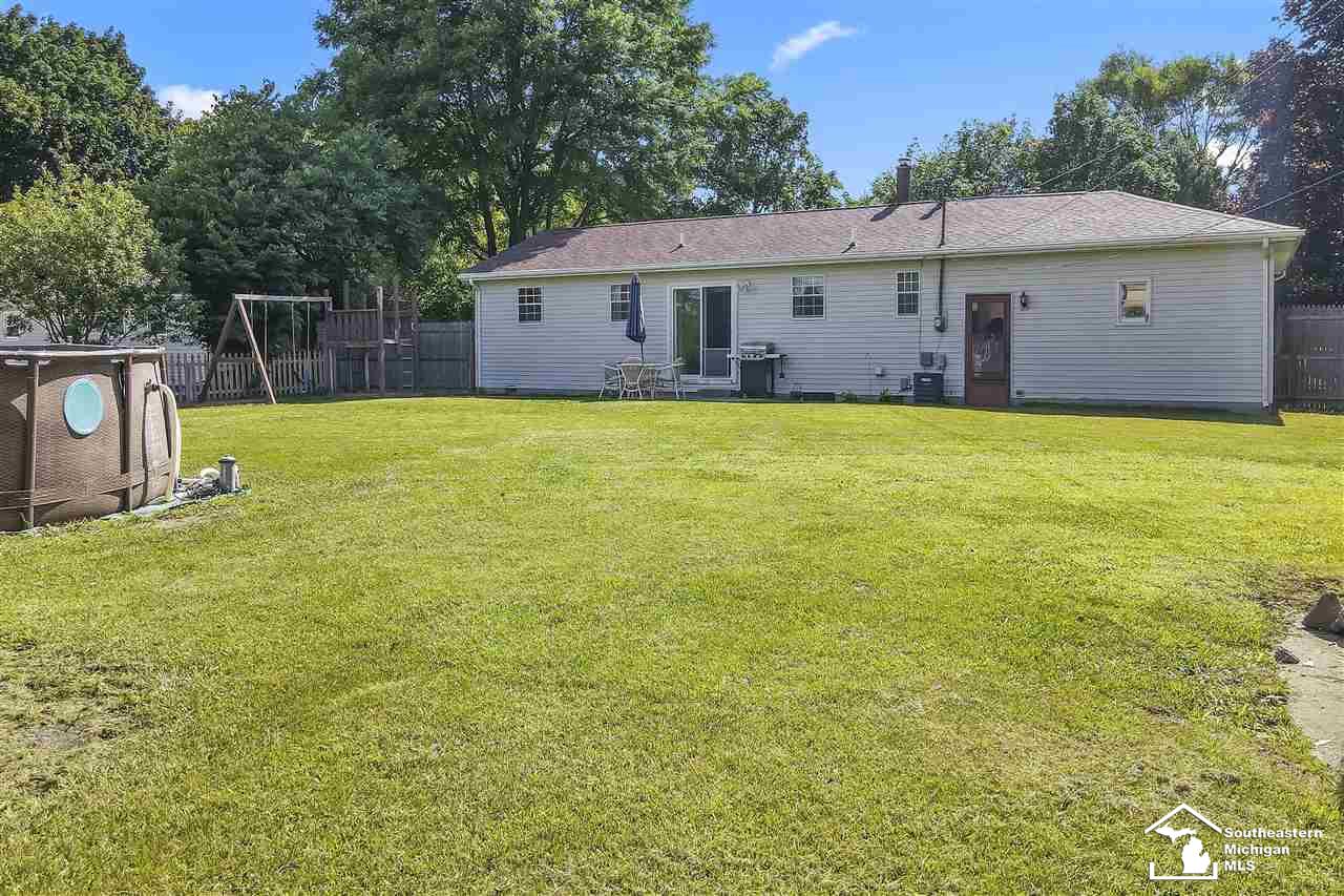 13637 Dunlap Road La Salle, MI 48145 - Photo 21 of 25 50048025-20.JPG
