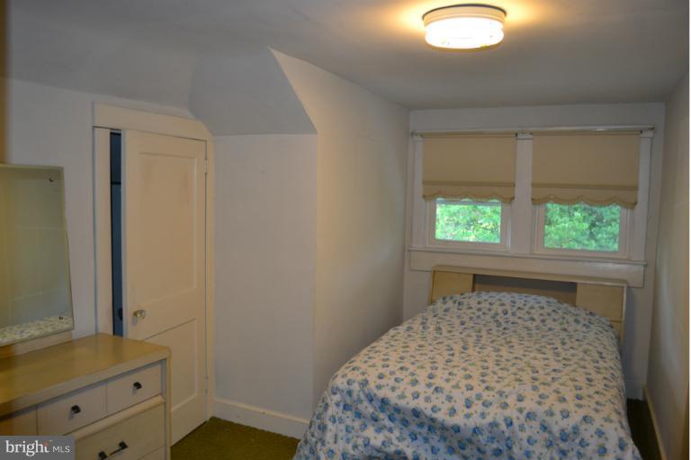 4408 Ridge Road Baltimore, MD 21236 - Photo 2 of 11 Bedroom
