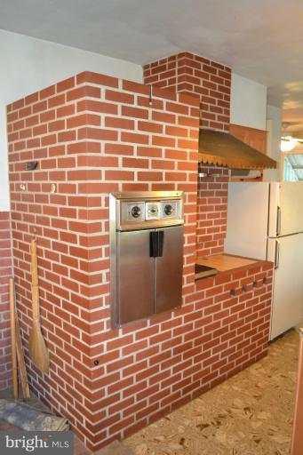4408 Ridge Road Baltimore, MD 21236 - Photo 8 of 11 Kitchen