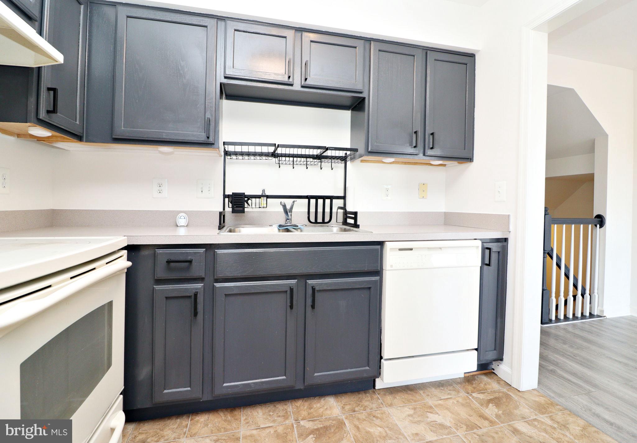 1344 Steed Street Ranson, WV 25438 - Photo 11 of 41 Kitchen