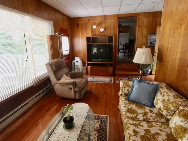 $525,000 | 343 Forest Street, Dighton, MA 02764