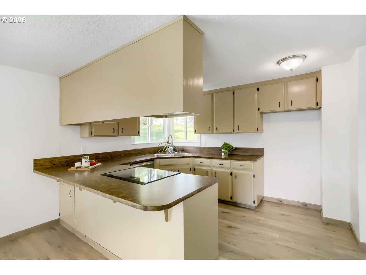 14705 Southwest 139th Avenue Portland, OR 97224 - Photo 15 of 31