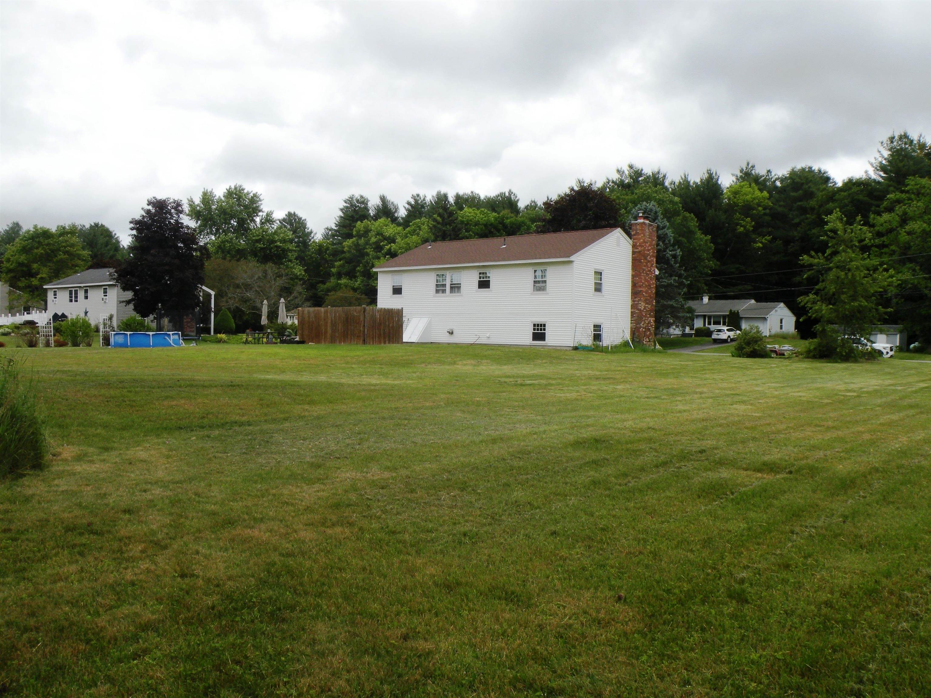 4 Kemo Circle Litchfield, NH 03052 - Photo 4 of 19