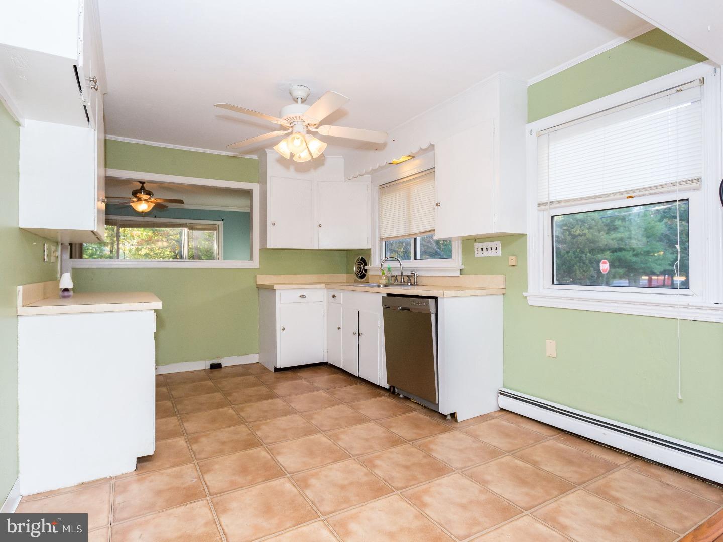 37 Taunton Road Medford, NJ 08055 - Photo 8 of 24