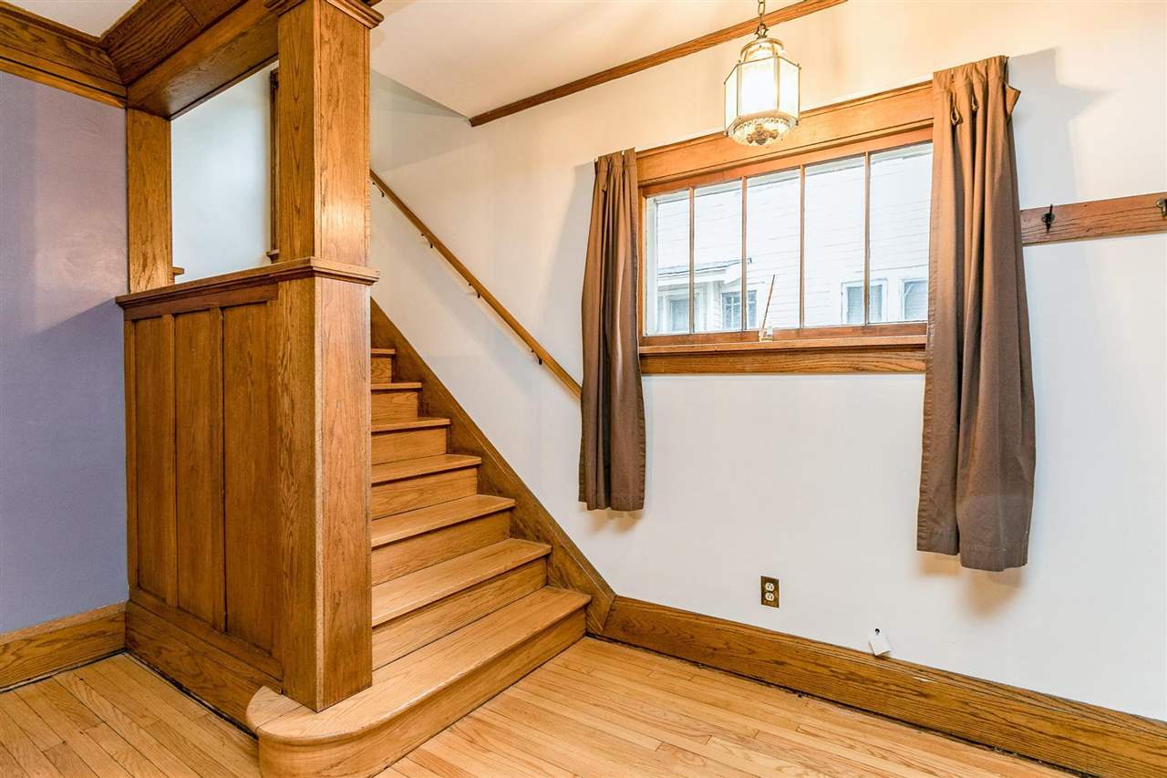 935 Oakland Road Northeast Cedar Rapids, IA 52402 - Photo 15 of 29 Gallery Image 15