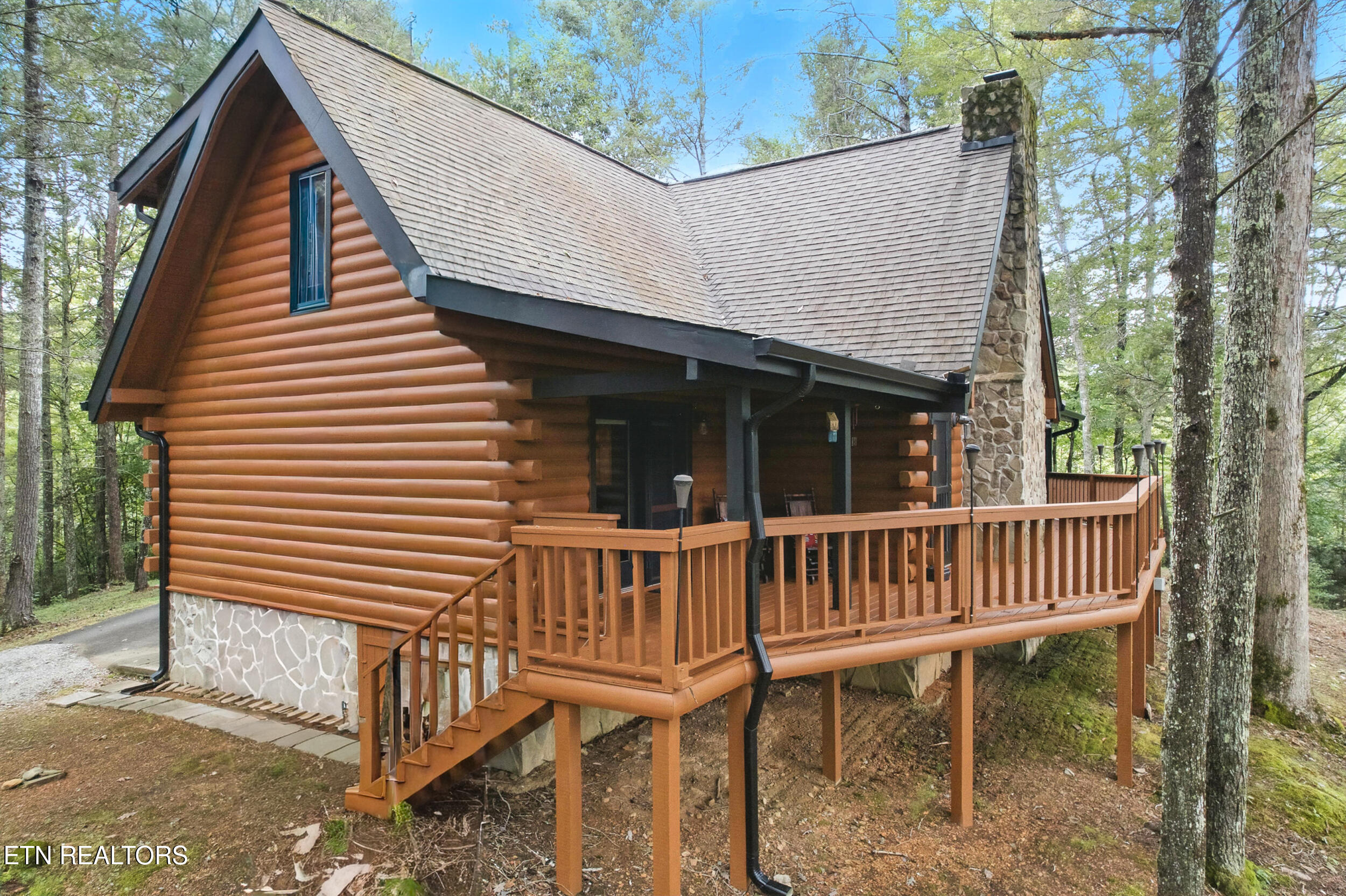 1730 Ridge Court Walland, TN 37886 - Photo 2 of 43 006_edit